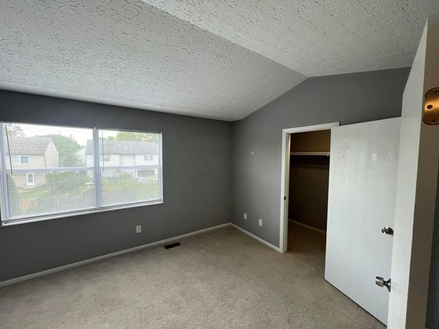 3863 Heatherglen Drive, 3863-3865, Columbus, OH 43221