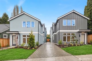 533 B N 70th Street, Seattle, WA 98103