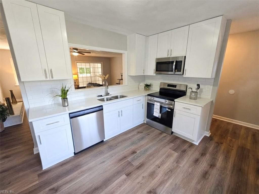 50 Oser LN, Hampton, VA 23669