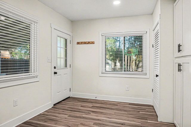 818 W Madison Avenue, Charleston, SC 29412