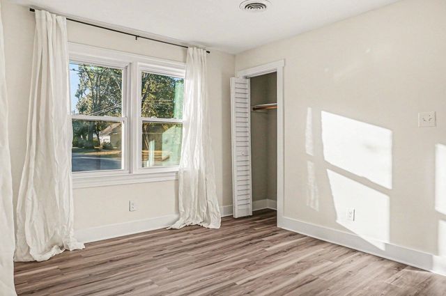 818 W Madison Avenue, Charleston, SC 29412