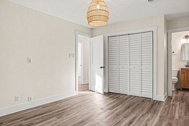 818 W Madison Avenue, Charleston, SC 29412