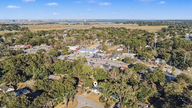 818 W Madison Avenue, Charleston, SC 29412