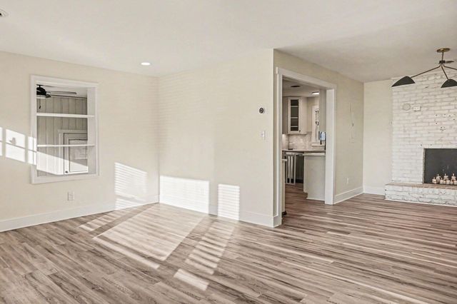 818 W Madison Avenue, Charleston, SC 29412