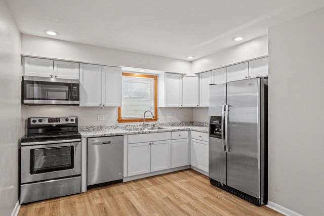 1156 Orchard DRIVE, Sheboygan, WI 53081