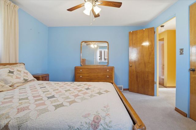1267 Edgewood DRIVE, West Homestead, PA 15120