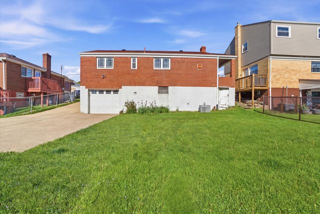 1267 Edgewood DRIVE, West Homestead, PA 15120