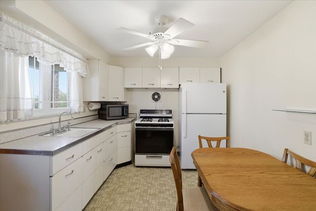 1267 Edgewood DRIVE, West Homestead, PA 15120