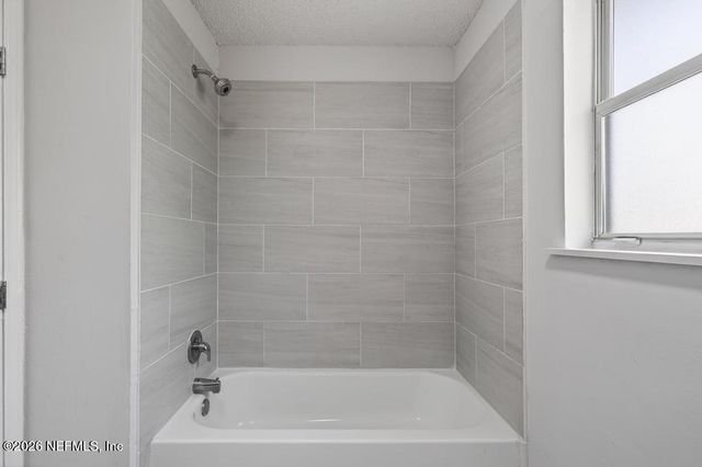 5328 GOLF FOREST Court, Jacksonville, FL 32208
