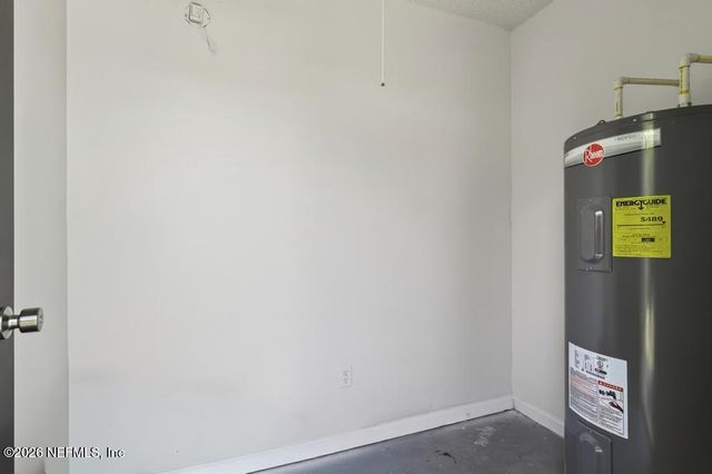 5328 GOLF FOREST Court, Jacksonville, FL 32208