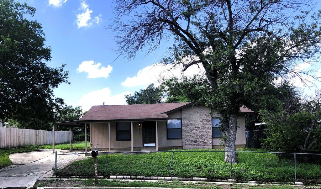 6223 SLATE VALLEY DR, San Antonio, TX 78242