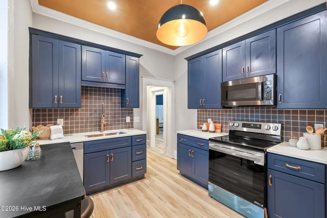 403 Dock Street, Wilmington, NC 28401