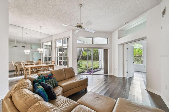 215 CLAYS TRAIL 215, Oldsmar, FL 34677