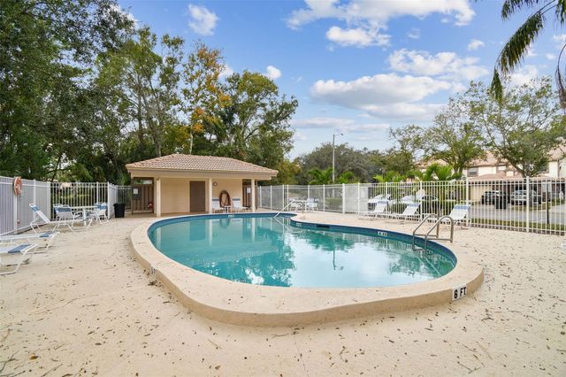 215 CLAYS TRAIL 215, Oldsmar, FL 34677