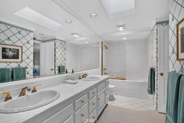 10131 Verde Lomas, Villa Park, CA 92861
