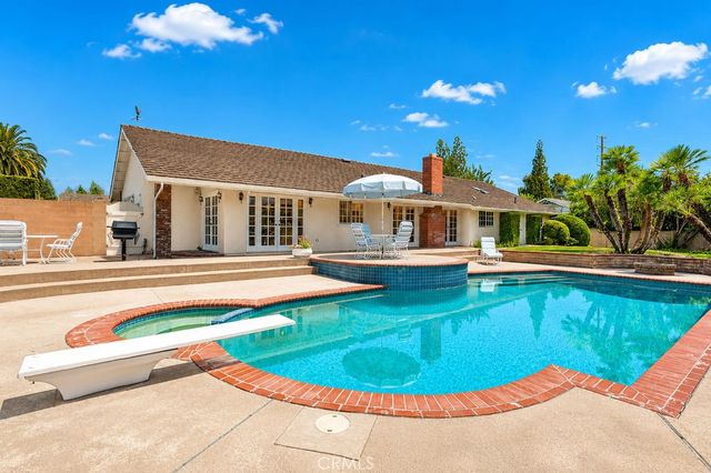10131 Verde Lomas, Villa Park, CA 92861