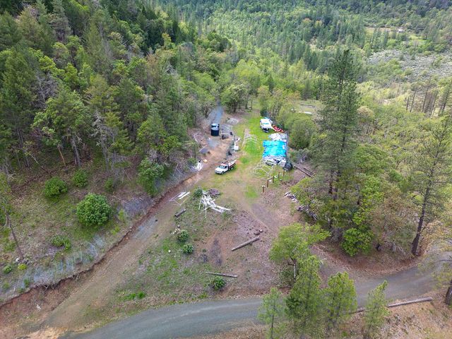 0 Cabetowne Way, Shady Cove, OR 97539