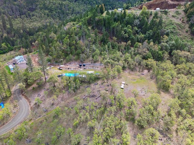 0 Cabetowne Way, Shady Cove, OR 97539