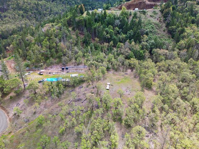 0 Cabetowne Way, Shady Cove, OR 97539