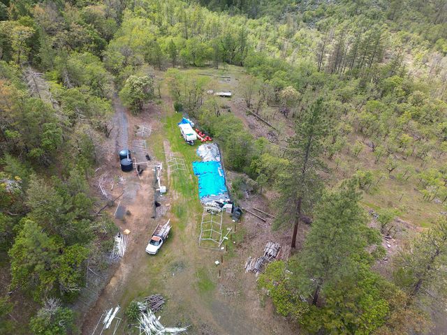 0 Cabetowne Way, Shady Cove, OR 97539