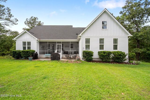 9335 Fallen Pear Lane, Leland, NC 28451