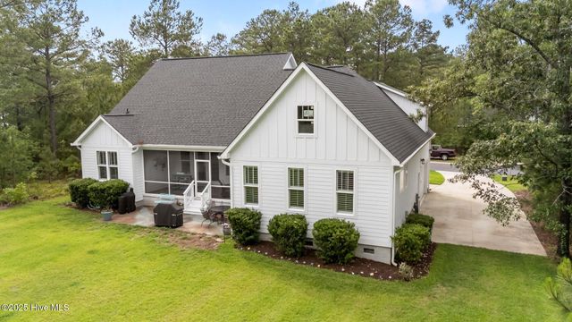 9335 Fallen Pear Lane, Leland, NC 28451