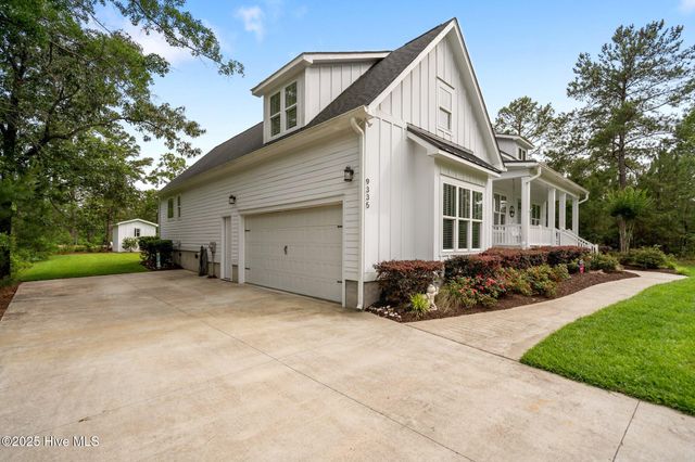 9335 Fallen Pear Lane, Leland, NC 28451