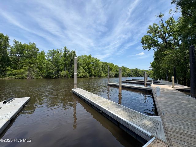 9335 Fallen Pear Lane, Leland, NC 28451