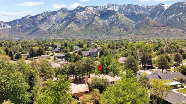 4 ROLLINGWOOD LN, Sandy, UT 84092