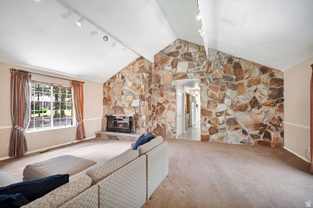 4 ROLLINGWOOD LN, Sandy, UT 84092