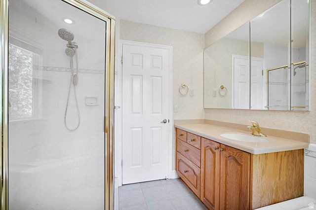 4 ROLLINGWOOD LN, Sandy, UT 84092