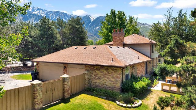 4 ROLLINGWOOD LN, Sandy, UT 84092