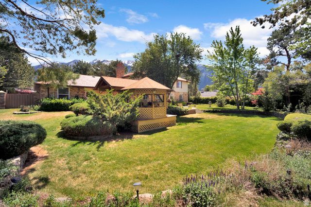 4 ROLLINGWOOD LN, Sandy, UT 84092