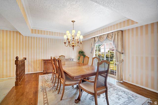 4 ROLLINGWOOD LN, Sandy, UT 84092