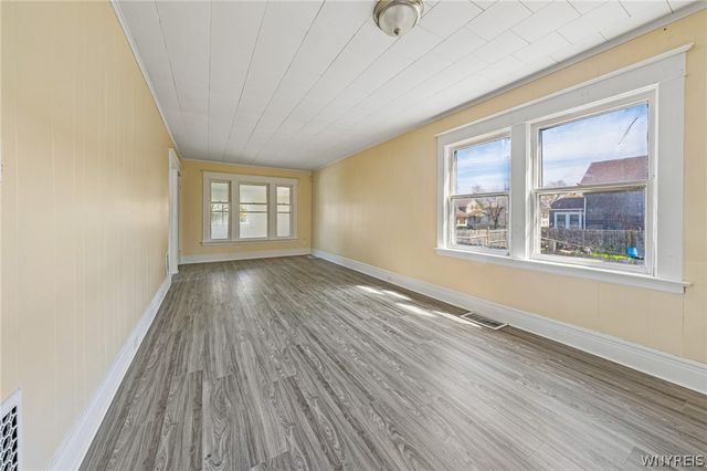 203 Hutchinson Avenue, Buffalo, NY 14215