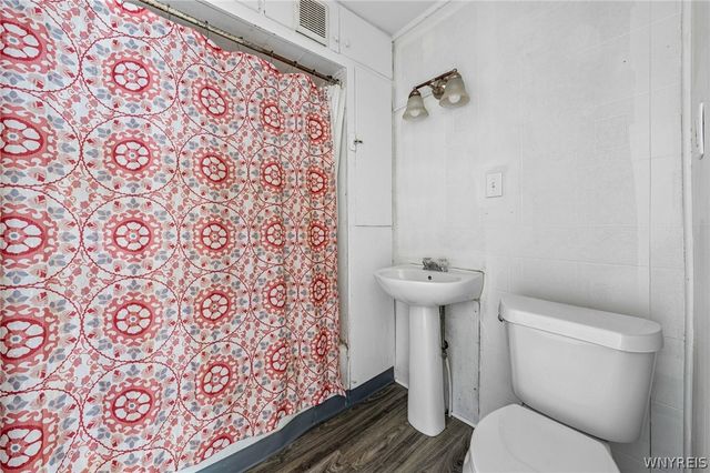 203 Hutchinson Avenue, Buffalo, NY 14215