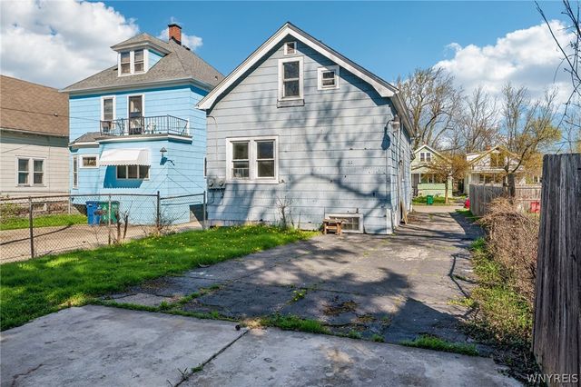 203 Hutchinson Avenue, Buffalo, NY 14215