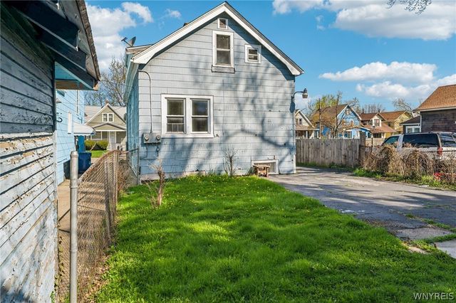 203 Hutchinson Avenue, Buffalo, NY 14215