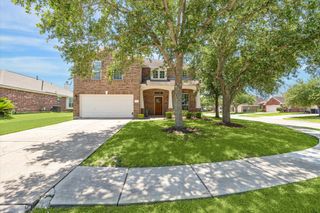 2551 Goldeneye Lane, League City, TX 77573