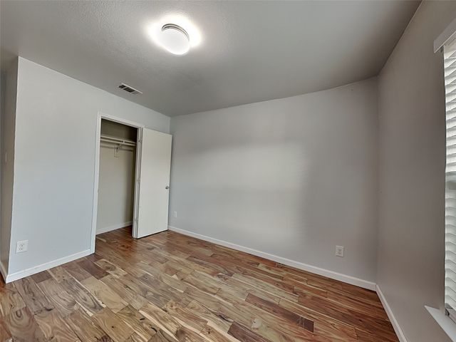 14721 Forest Hollow Drive, Balch Springs, TX 75180