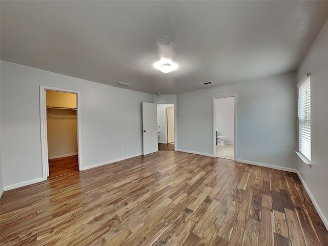 14721 Forest Hollow Drive, Balch Springs, TX 75180