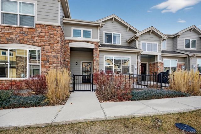 1853 S Buchanan Circle, Aurora, CO 80018