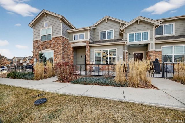 1853 S Buchanan Circle, Aurora, CO 80018
