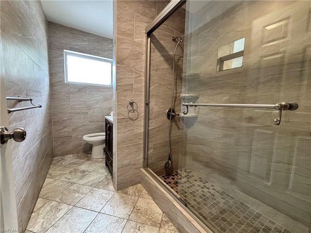 209 Punta Alta CT, Lehigh Acres, FL 33936