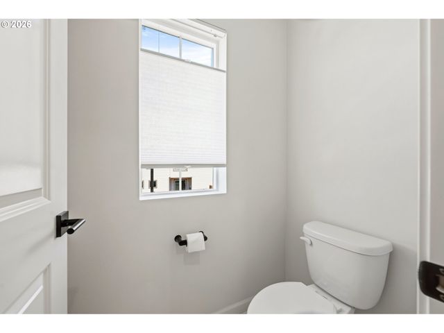 8148 Se Newberry St, Hillsboro, OR 97123