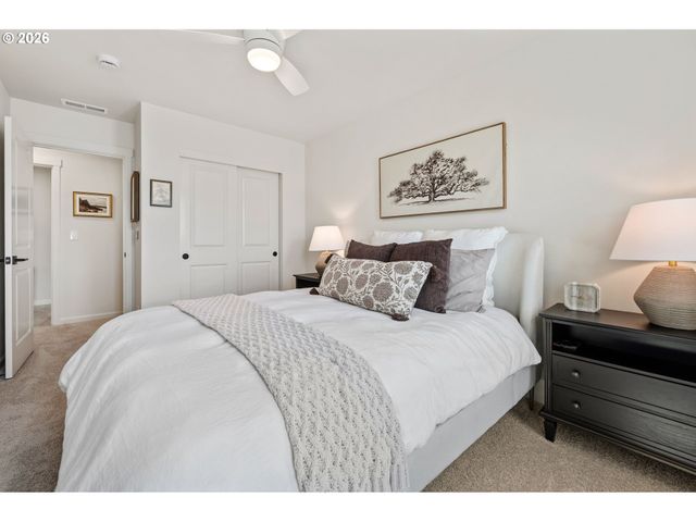 8148 Se Newberry St, Hillsboro, OR 97123