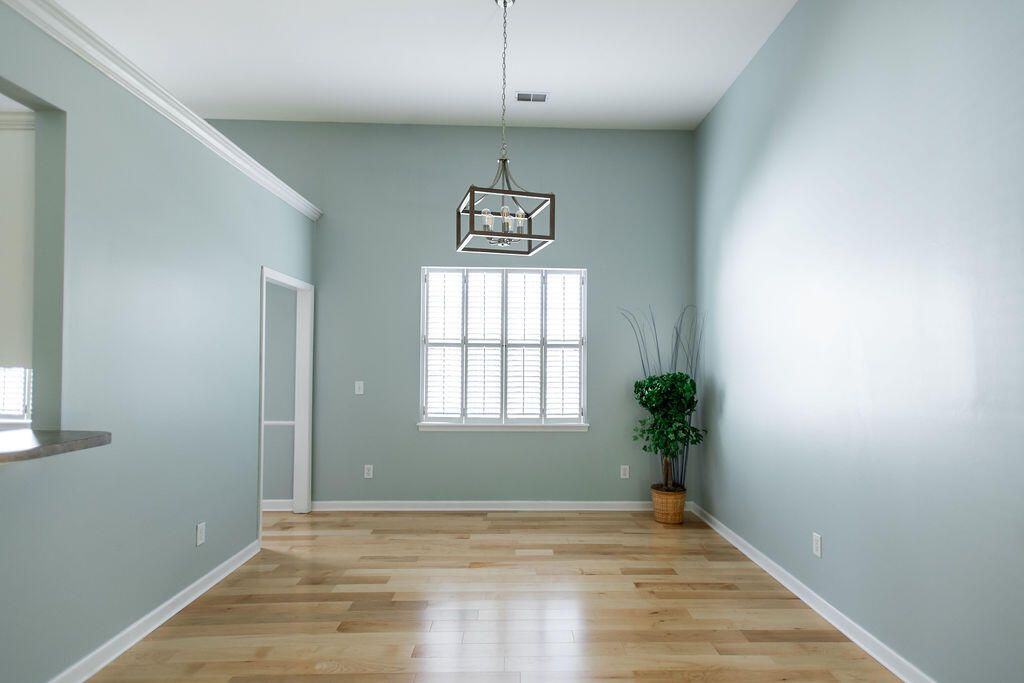 Image 17 of property listing at 1817 Great Hope Drive, Mount Pleasant, SC 29466