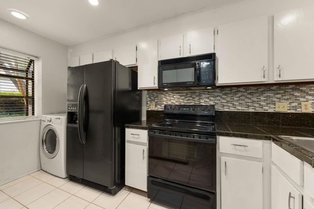7122 Wood Hollow DR 86, Austin, TX 78731