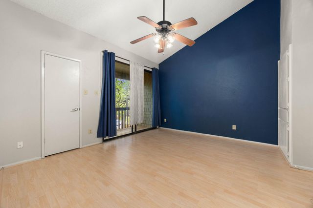 7122 Wood Hollow DR 86, Austin, TX 78731