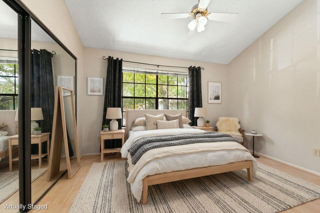 7122 Wood Hollow DR 86, Austin, TX 78731
